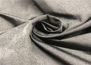 털실은 재킷을 위해 인쇄 직물 공급자 100%P 자카드 직물 Breathable 연약한 다채로웠던 염색했습니다